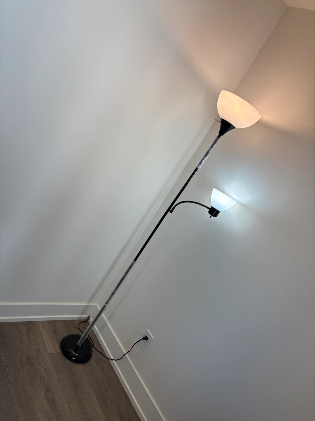 Floor Lamp with Reading Light - photo 3