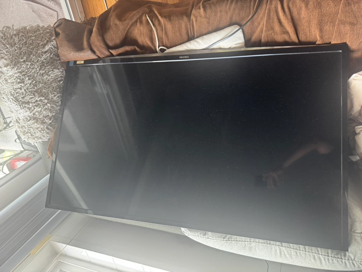 Toshiba 50” L5200U LED TV