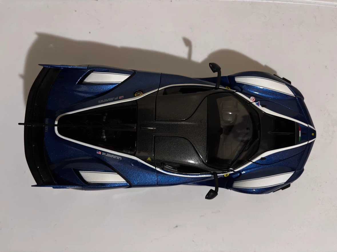 Maisto Ferrari FXX K Evo scale 1/18 - photo 5