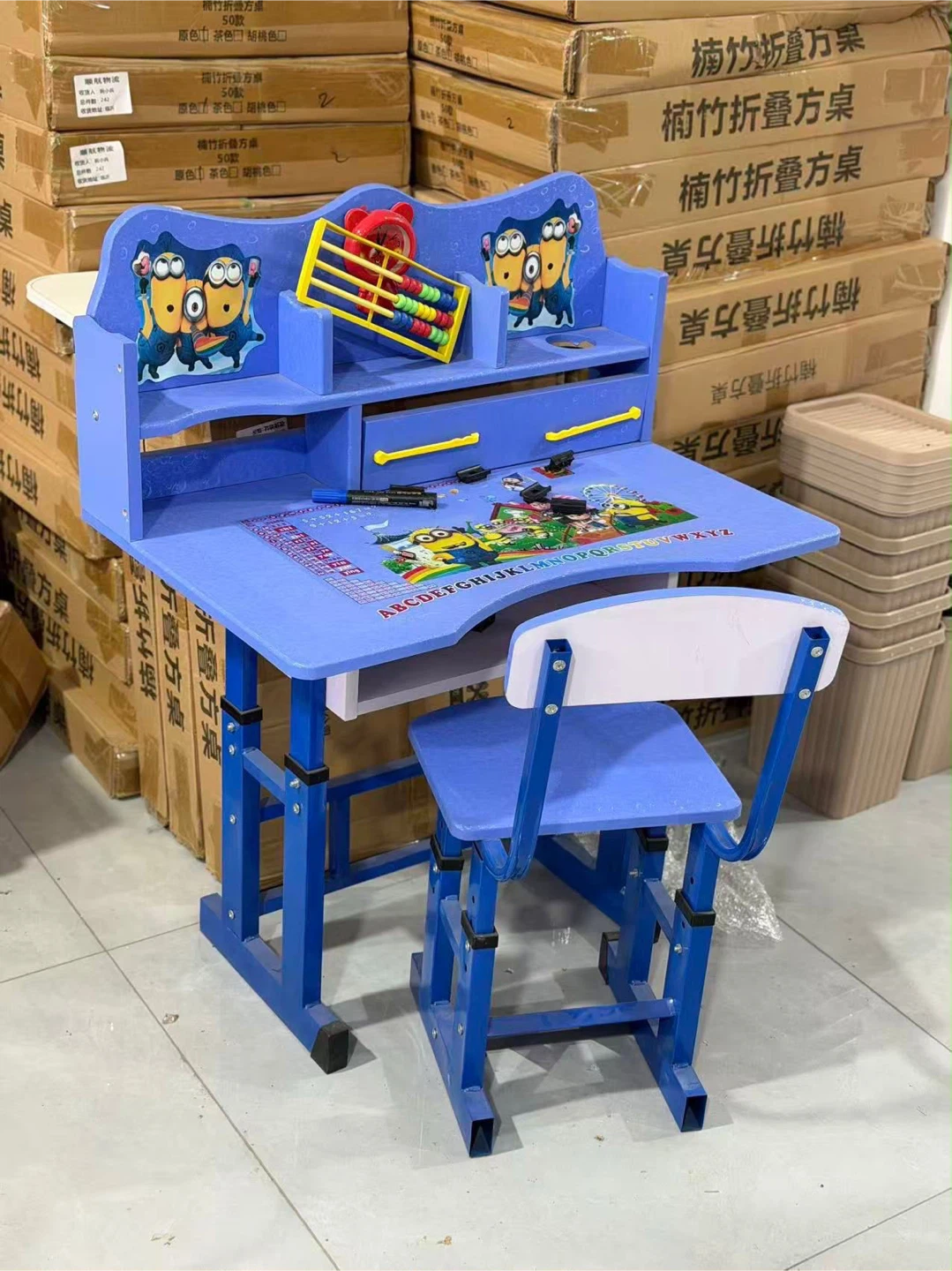 Children's Pink Hello Kitty Desk and Chair Set