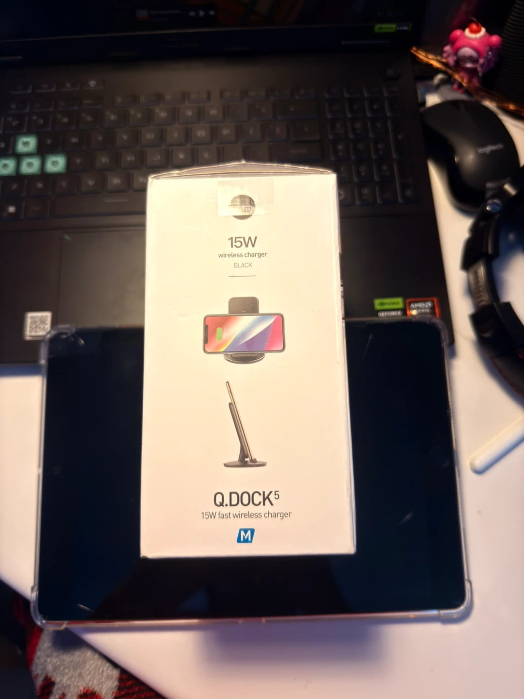 MOMAX Q.DOCK5 15W Wireless Charger - photo 3