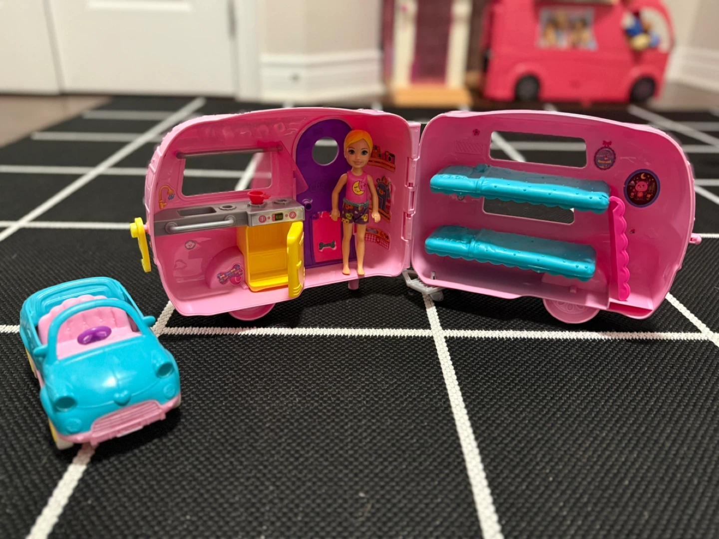 Barbie Chelsea Camper Doll and Vehicle Playset - photo 3