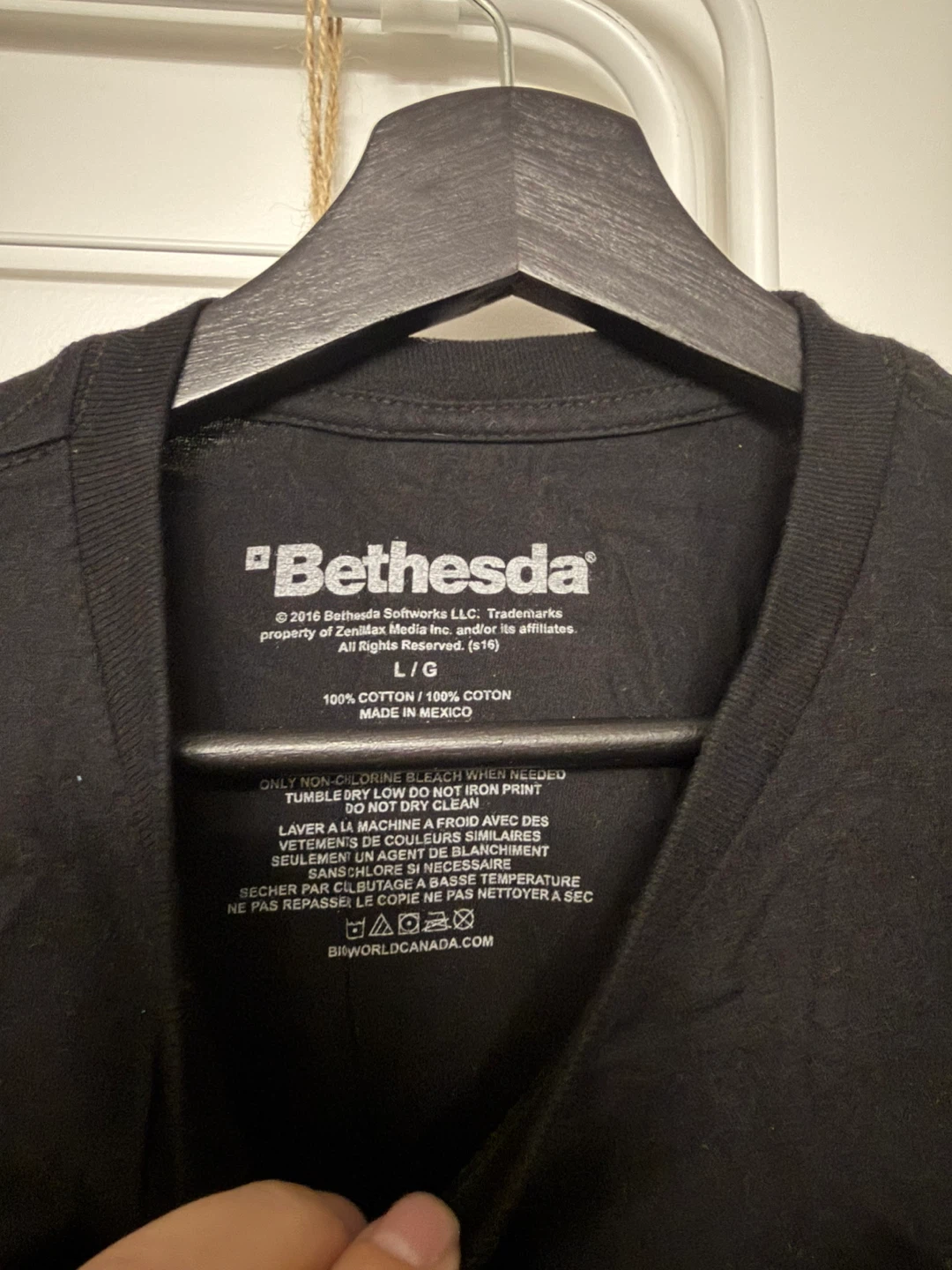 Bethesda DOOM T-Shirt - photo 3