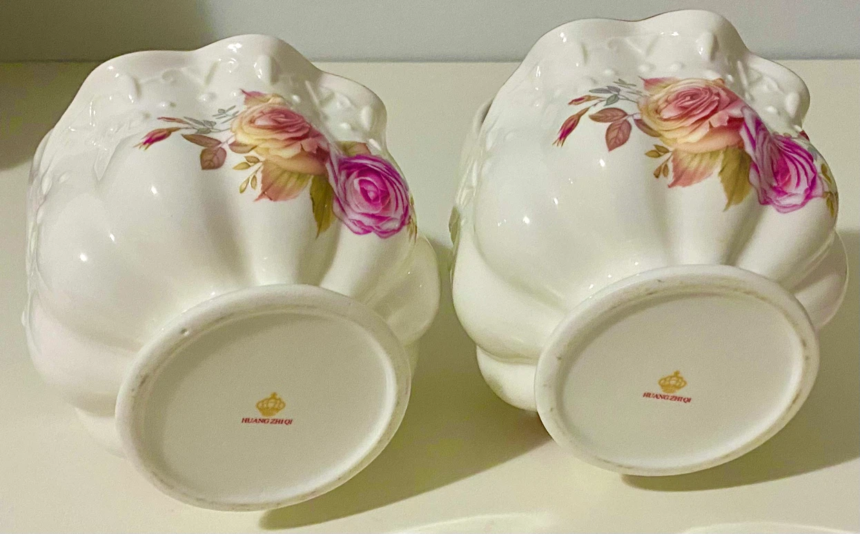 Set of 2 Vintage Ceramic Rose Baskets - photo 3