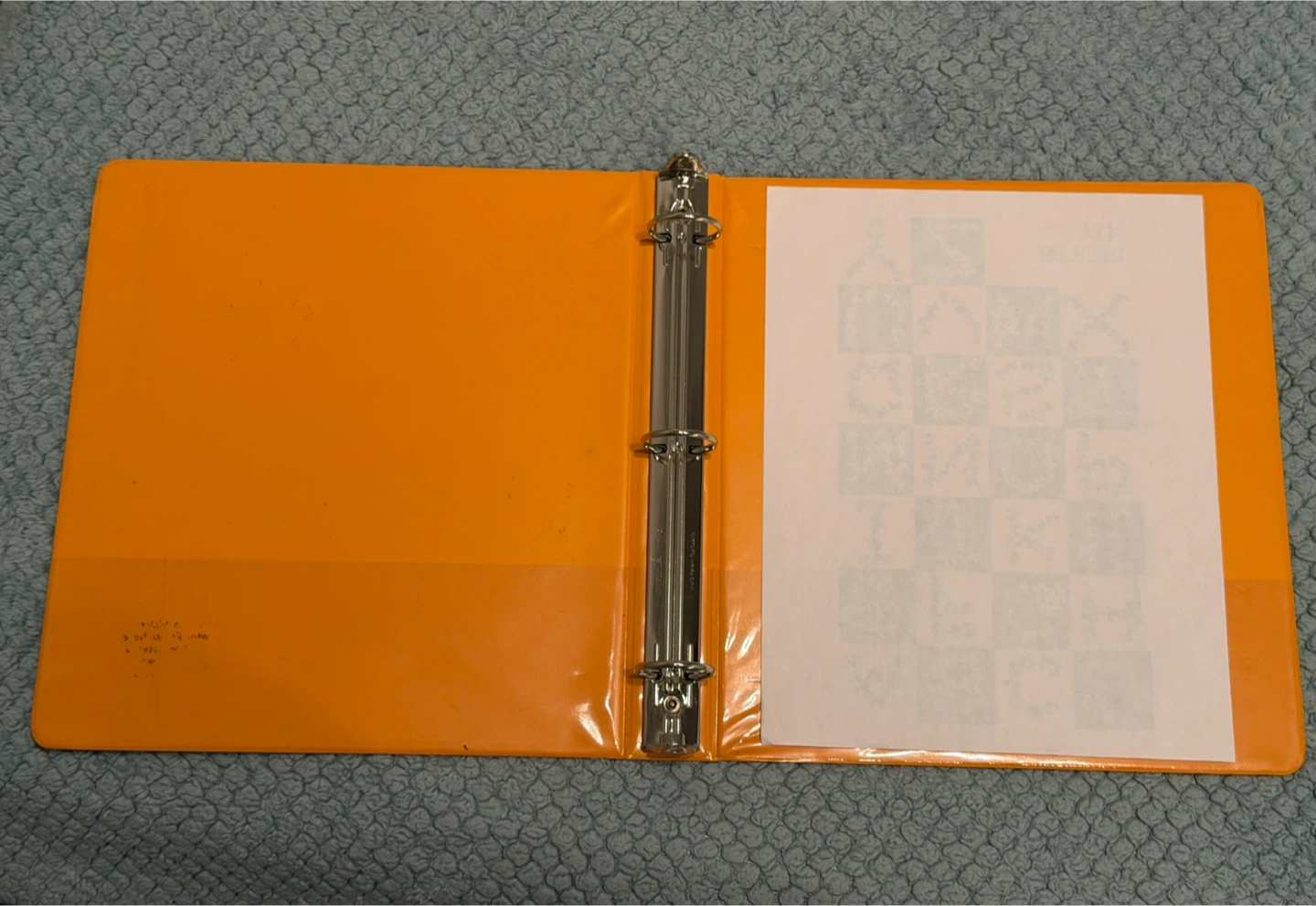 Moving sales: Orange 3-Ring Binder - photo 4