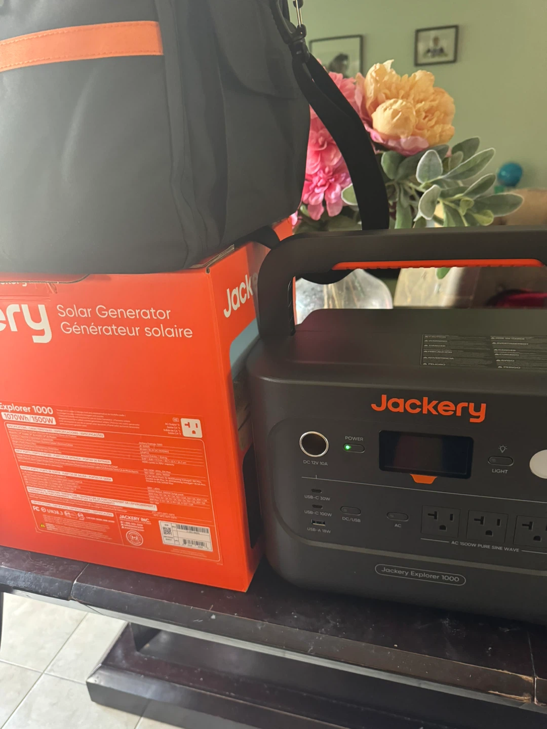 Jackery Explorer 1000 Solar Generator - photo 2