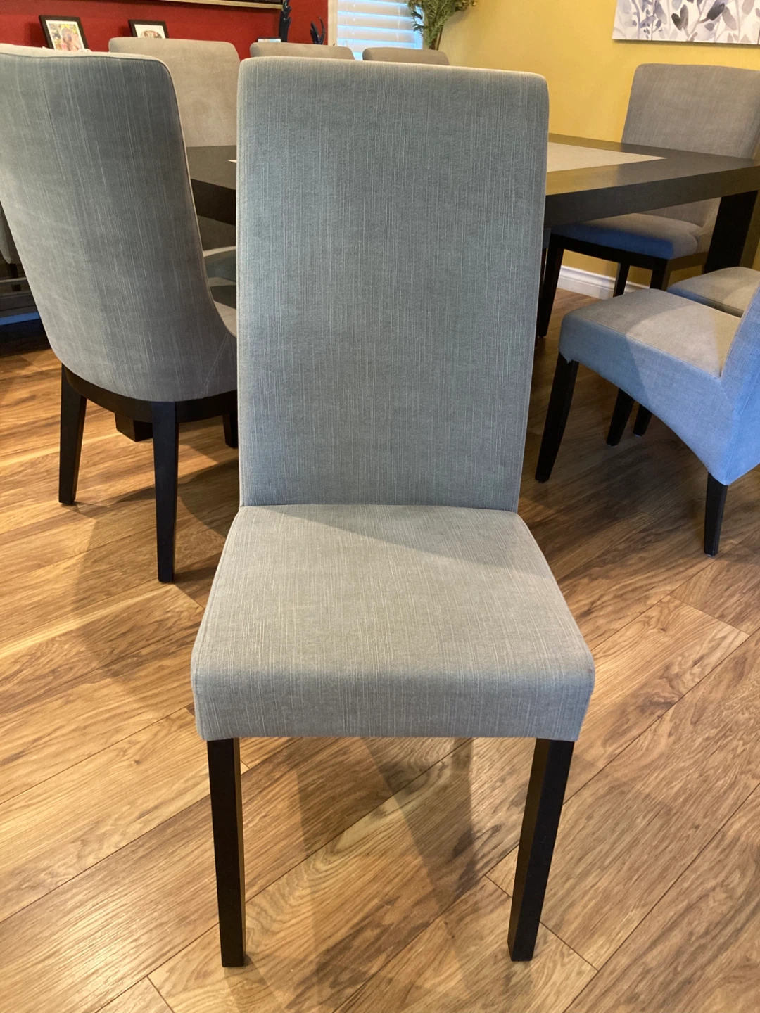 Table with chairs - photo 2