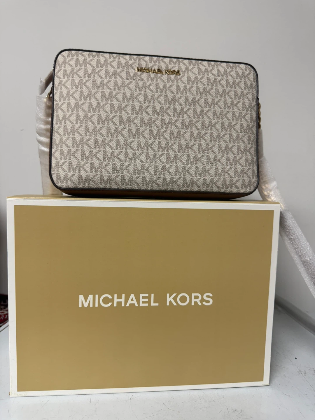 Michael Kors Logo Print Camera Bag
