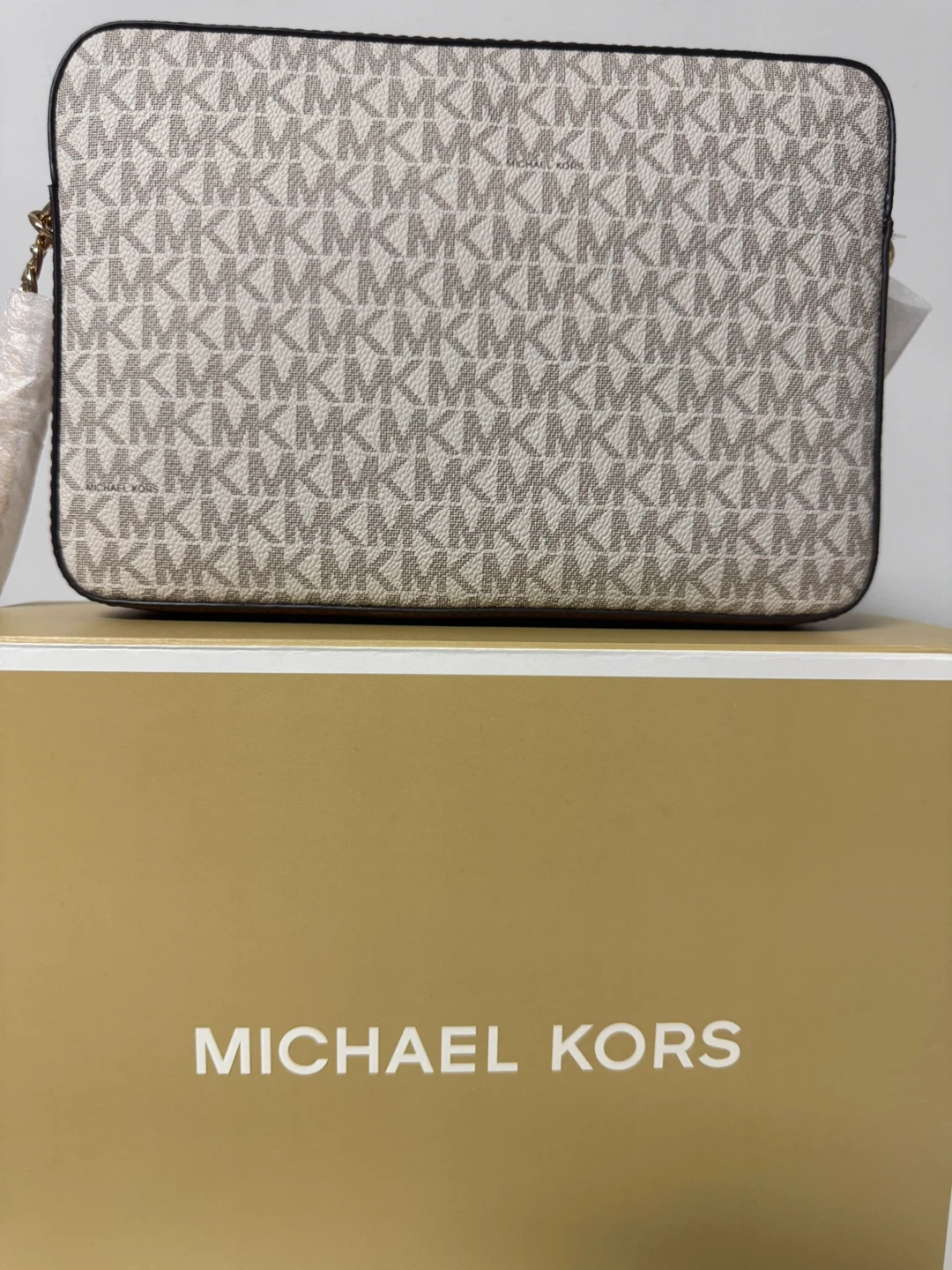 Michael Kors Logo Print Camera Bag - photo 2