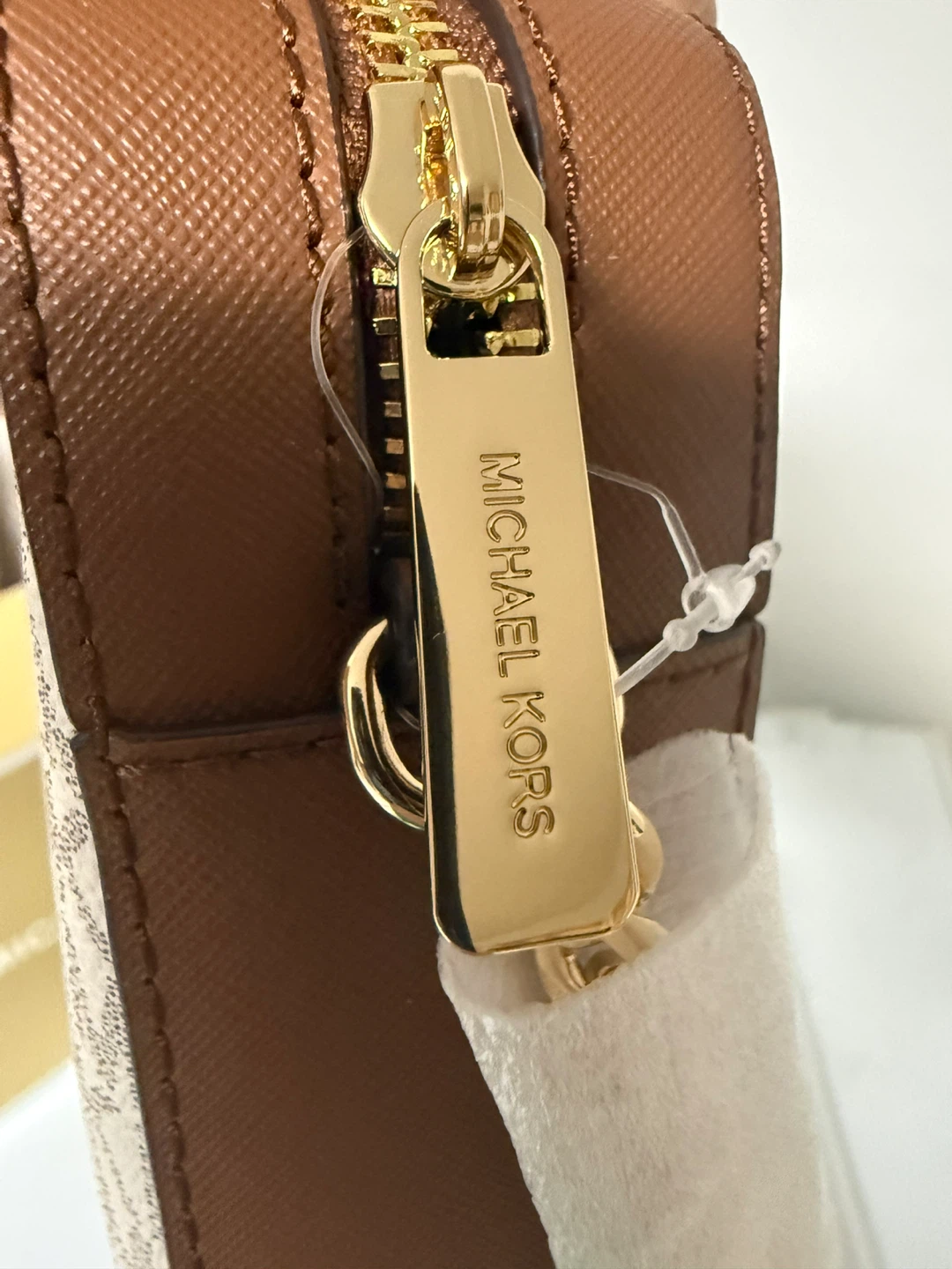 Michael Kors Logo Print Camera Bag - photo 5
