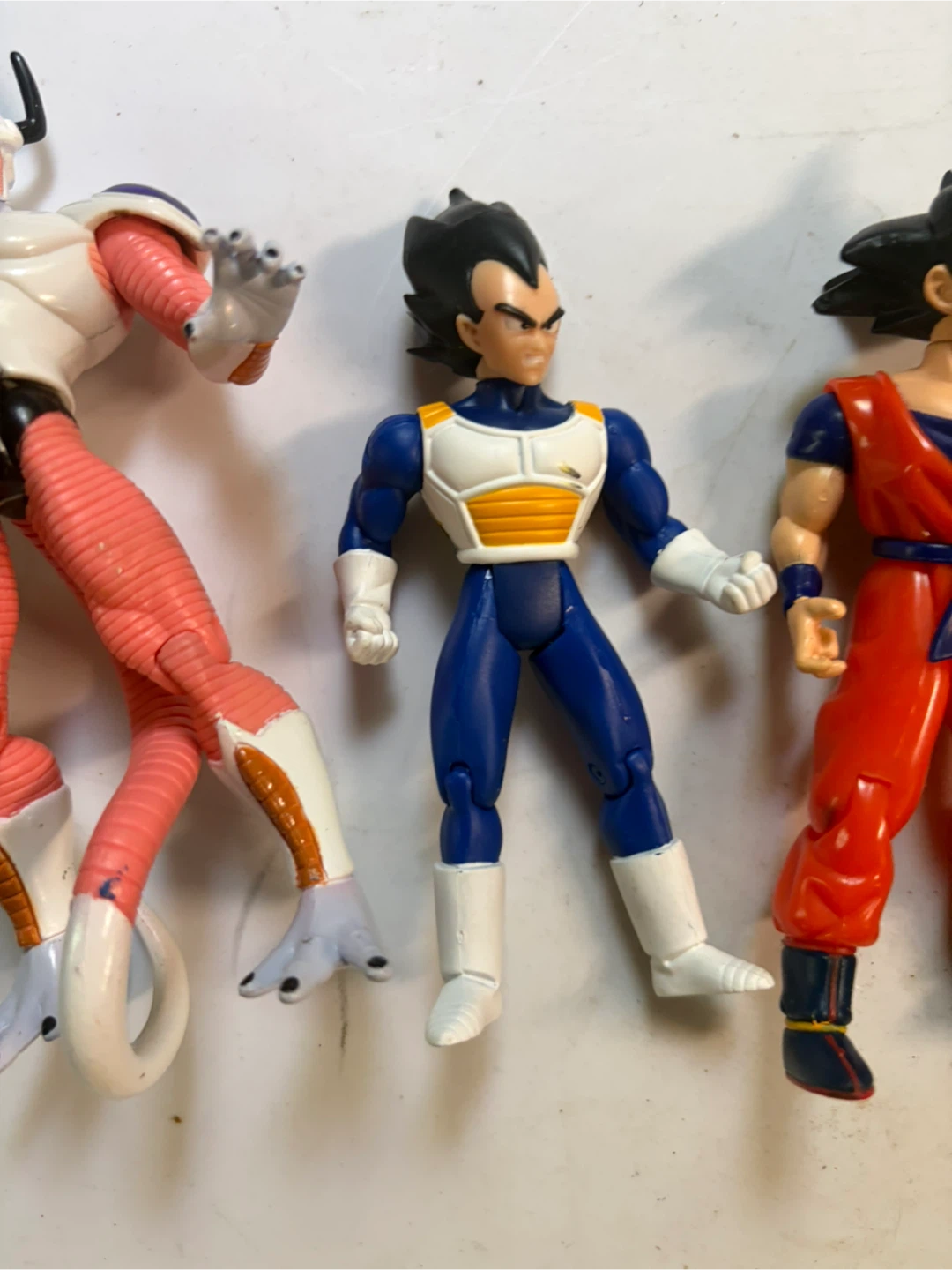 Dragon ball action figures good condition - photo 4