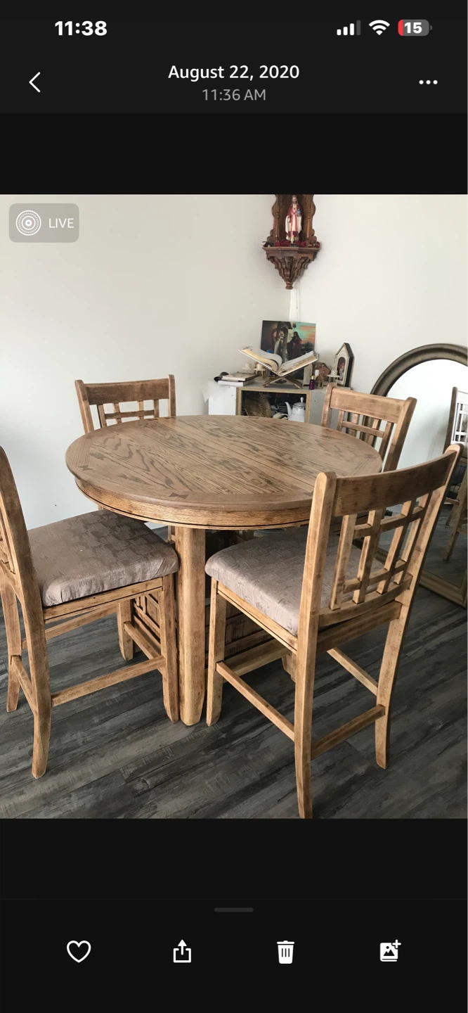 Dining table and 4 chairs