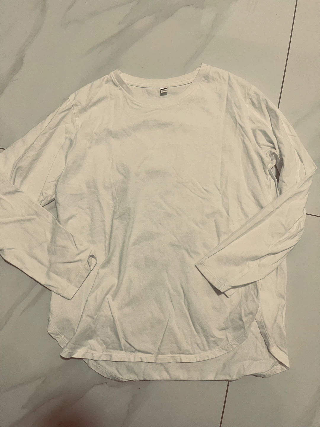 Uniqlo White Long Sleeve T-Shirts (Size M) - photo 2