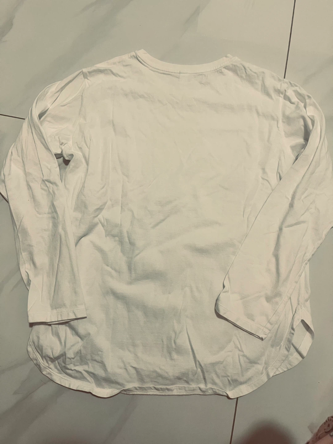 Uniqlo White Long Sleeve T-Shirts (Size M) - photo 3