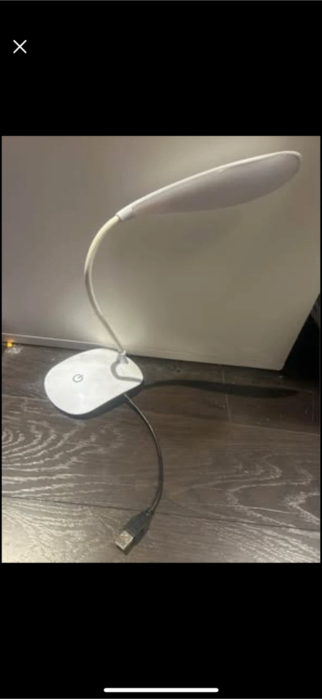 White LED Desk Lamp with USB Power - photo 2