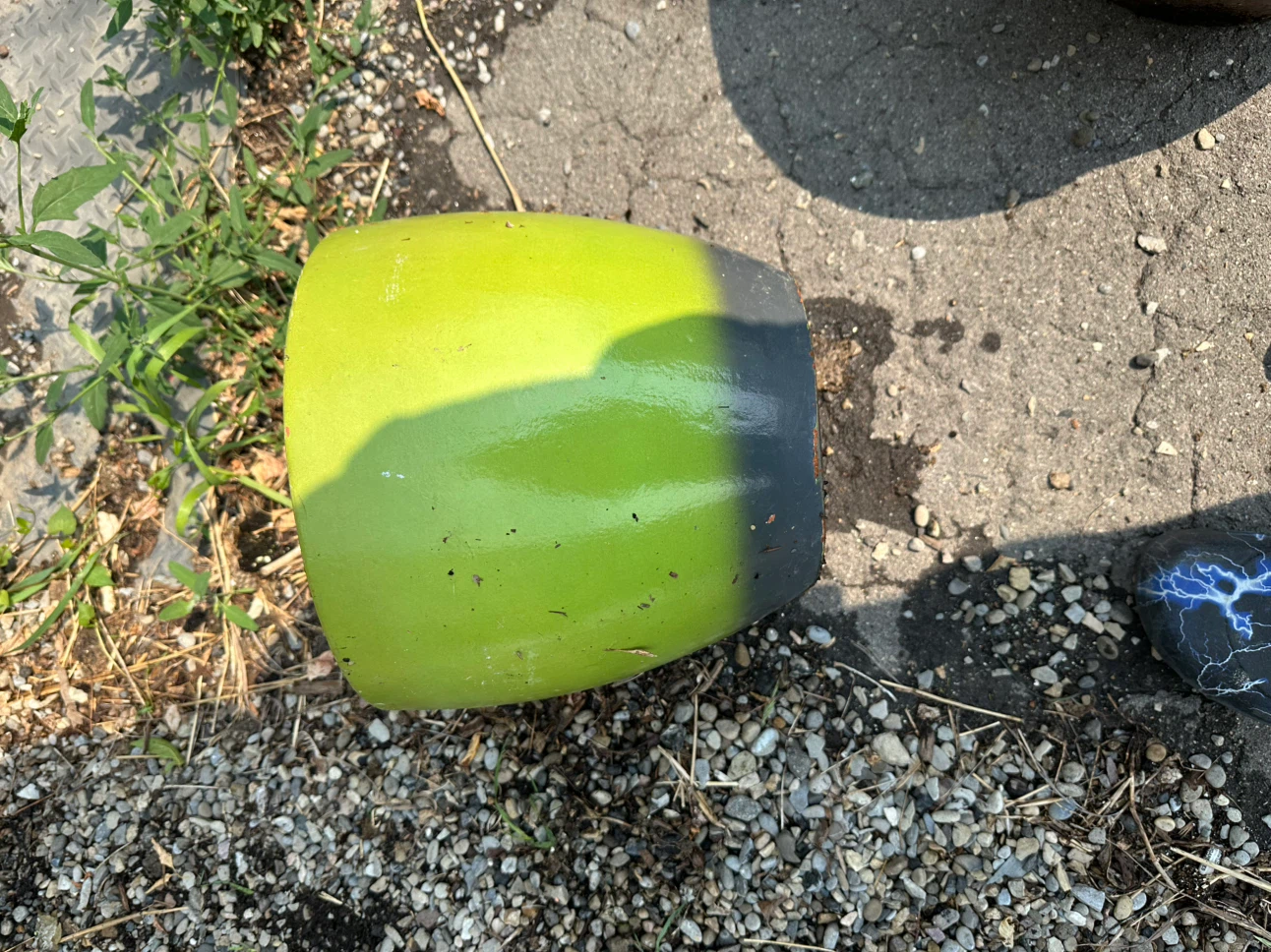 Flower pots