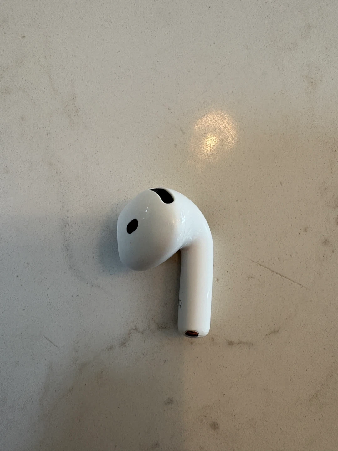 Apple AirPods 4 White (Used, No ANC Version) - photo 5