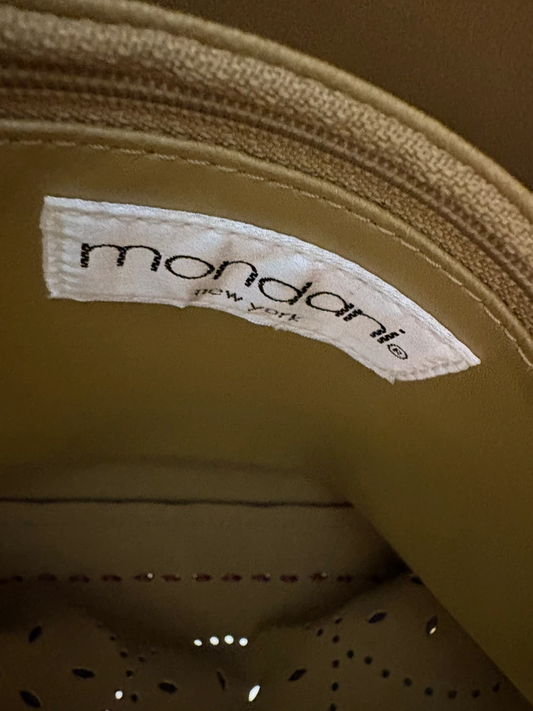 Mondani New York Red Vegan Leather Tote Bag - photo 5