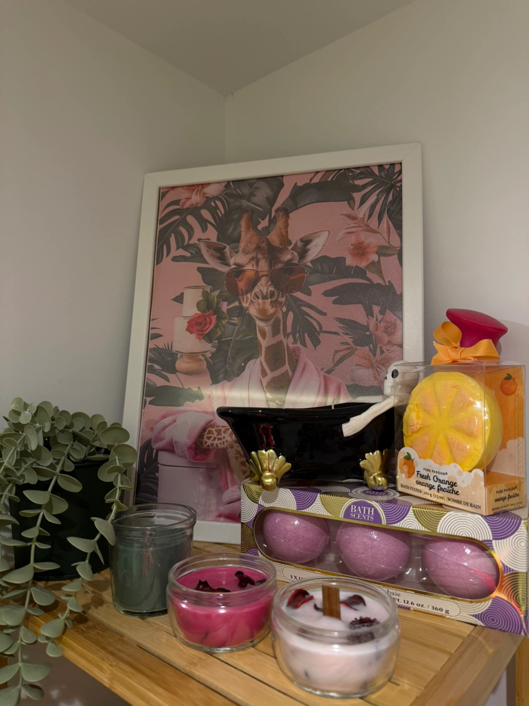 Bathroom Bundle ~ Candles, Bath Bombs & Decor Products