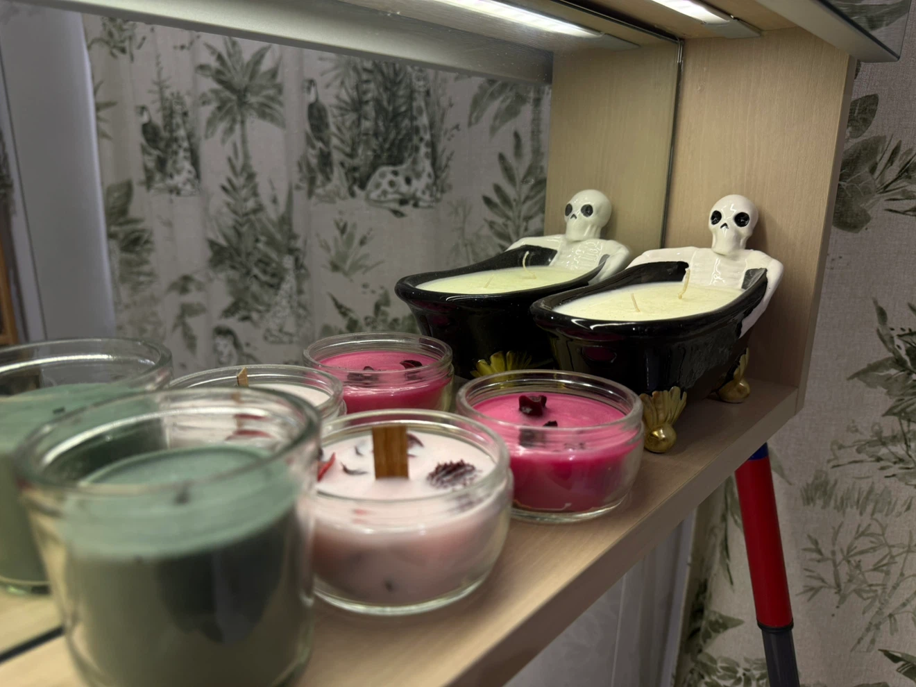 Bathroom Bundle ~ Candles, Bath Bombs & Decor Products - photo 2