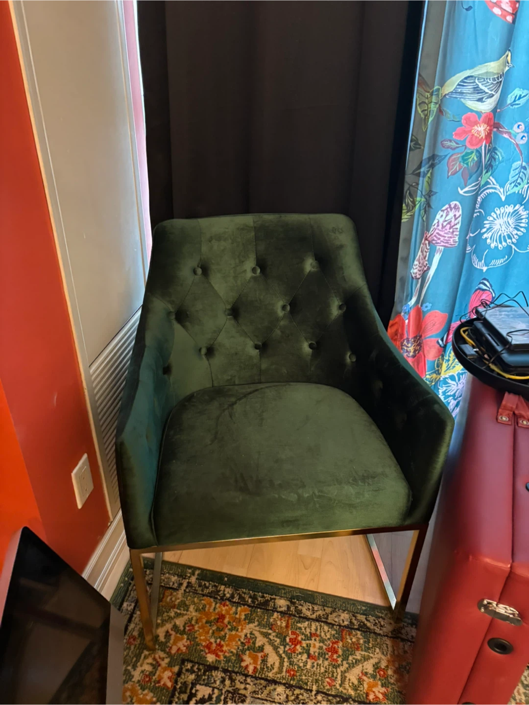 Green Velvet Accent Chair