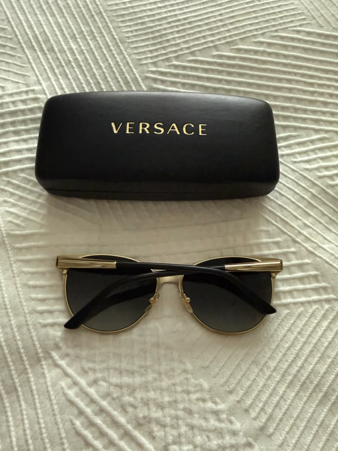 Versace Sunglasses with Case - photo 2