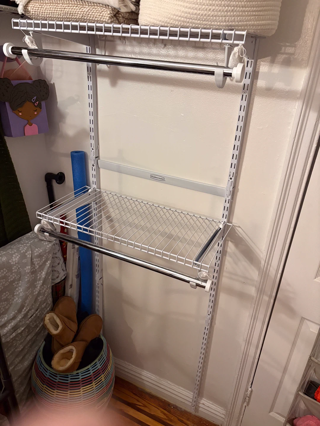 Rubbermaid Wire Shelving Unit