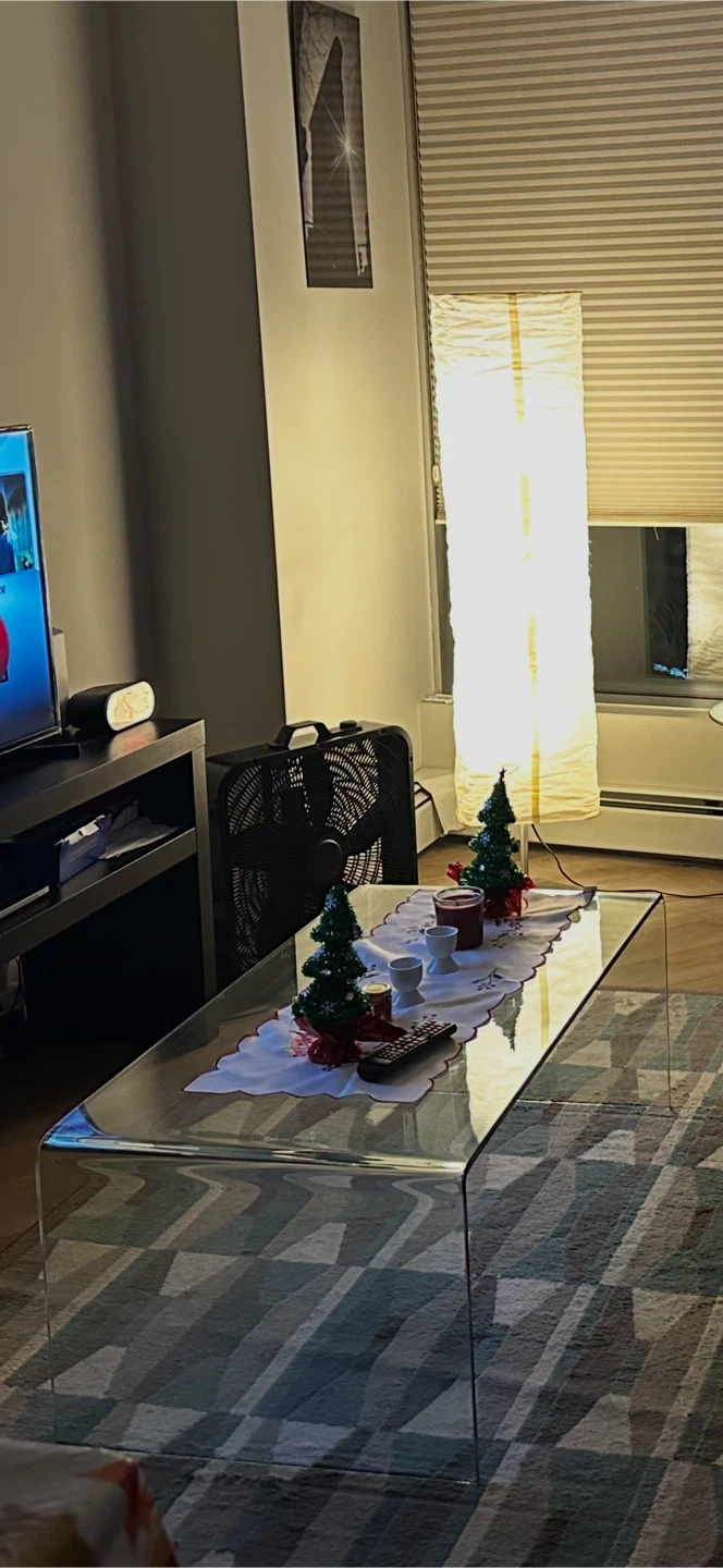 Modern Glass Coffee Table,Room Table with Rounded Edges
