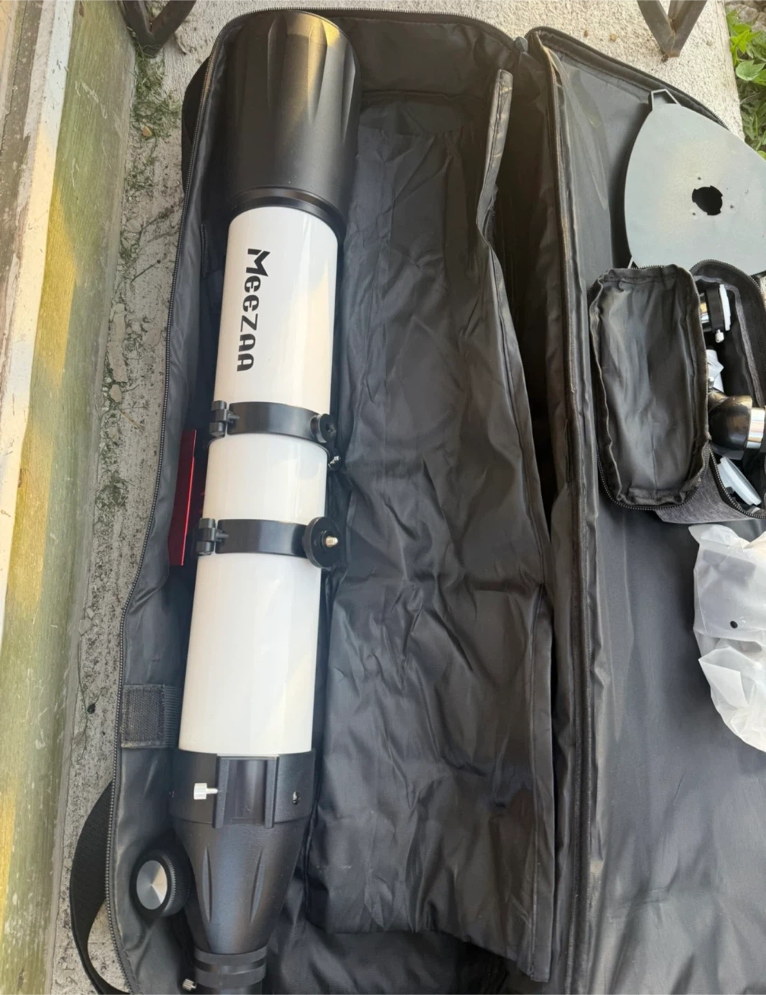 NEW MEEZAA Telescope with Tripod and Carry Bag - photo 4
