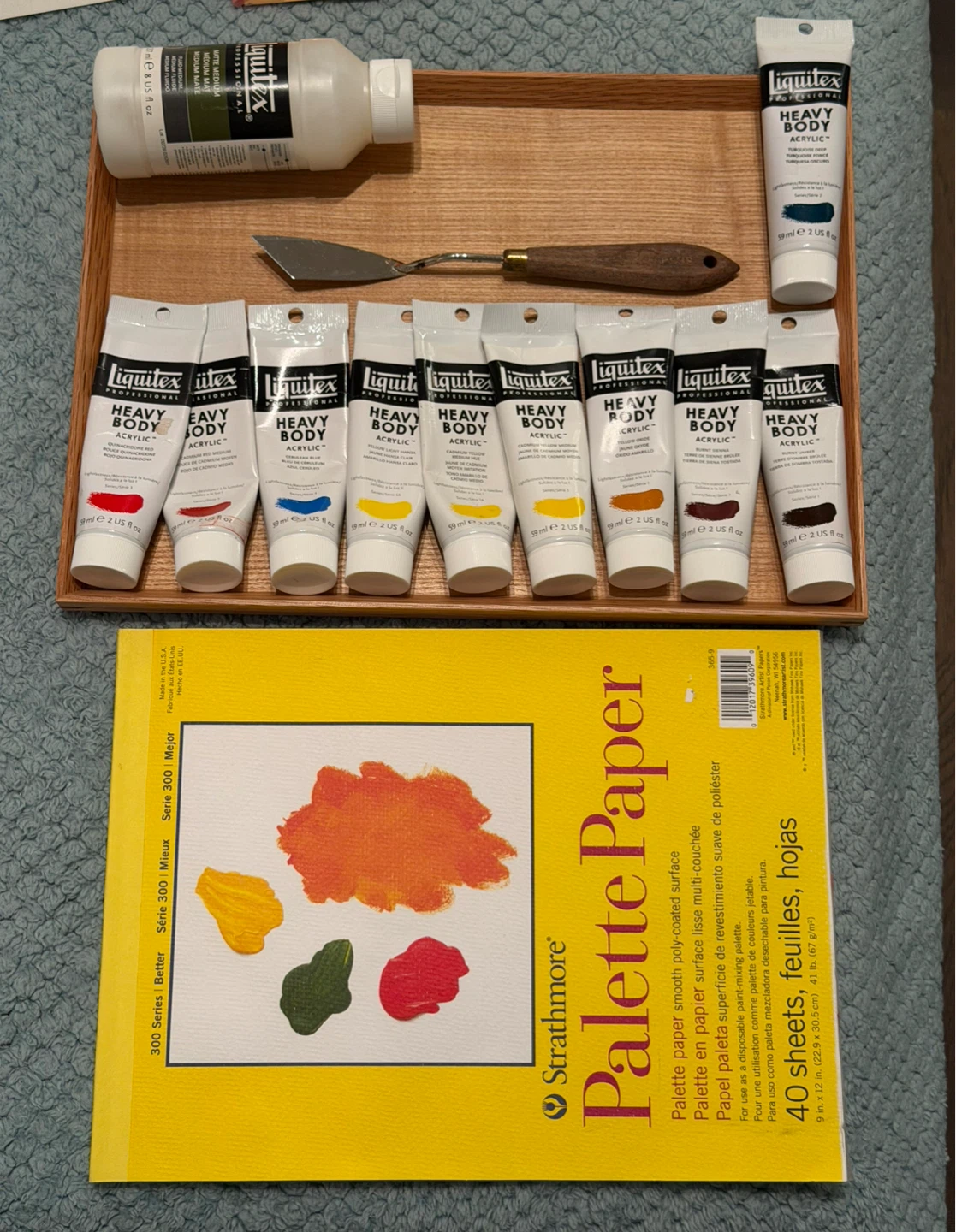 Liquitex Acrylic Paint Set + palette paper + plastic box