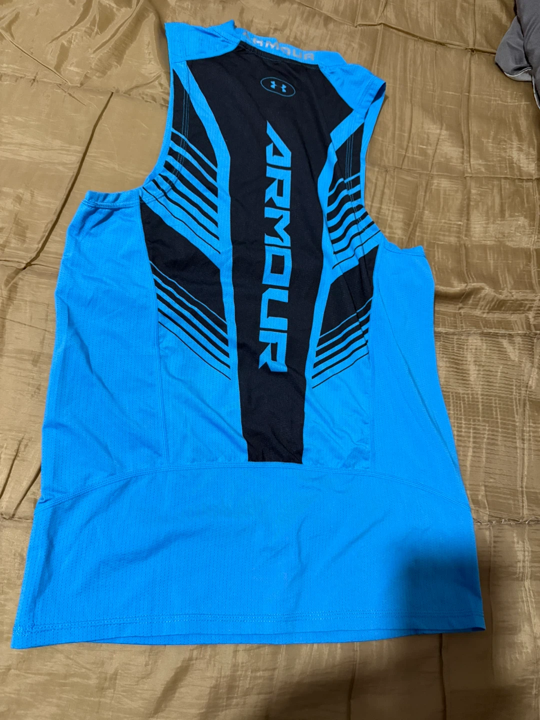 Under Armour Blue Sleeveless Athletic Tank Top