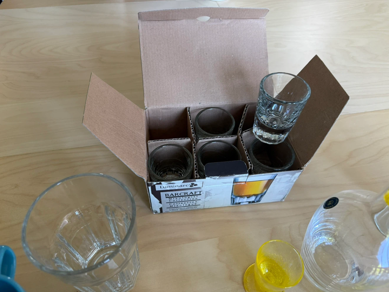 Barcraft Shot Glass Set & Assorted Drinkware - photo 4