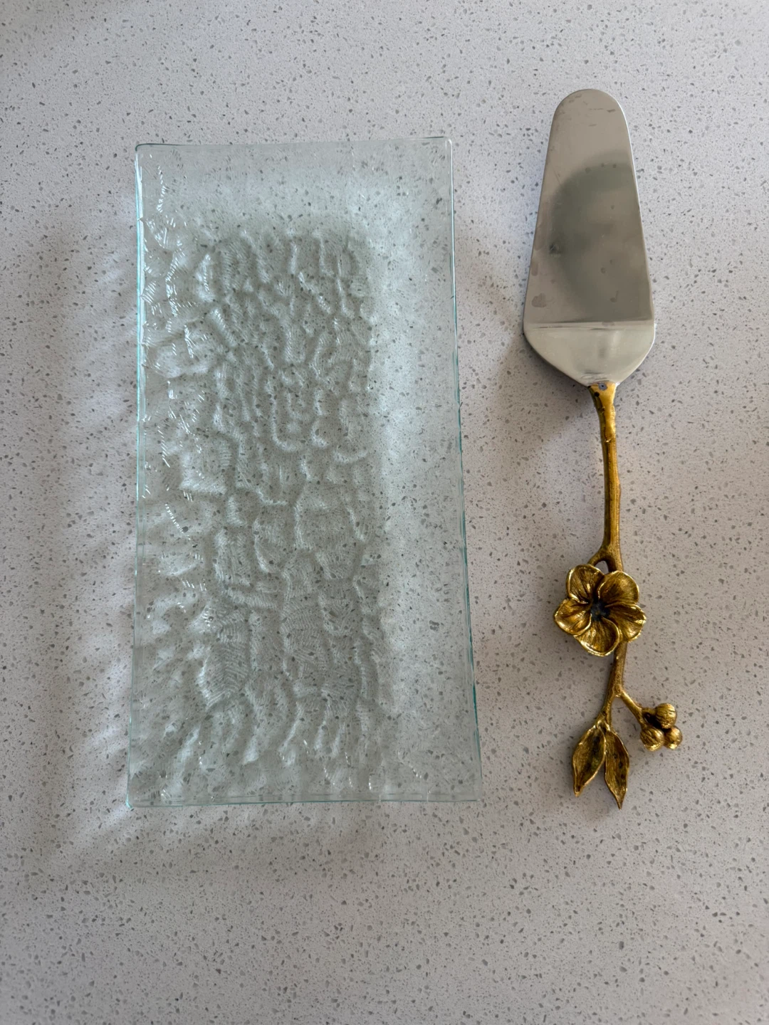 Glass Cake Stand with Decorative Server