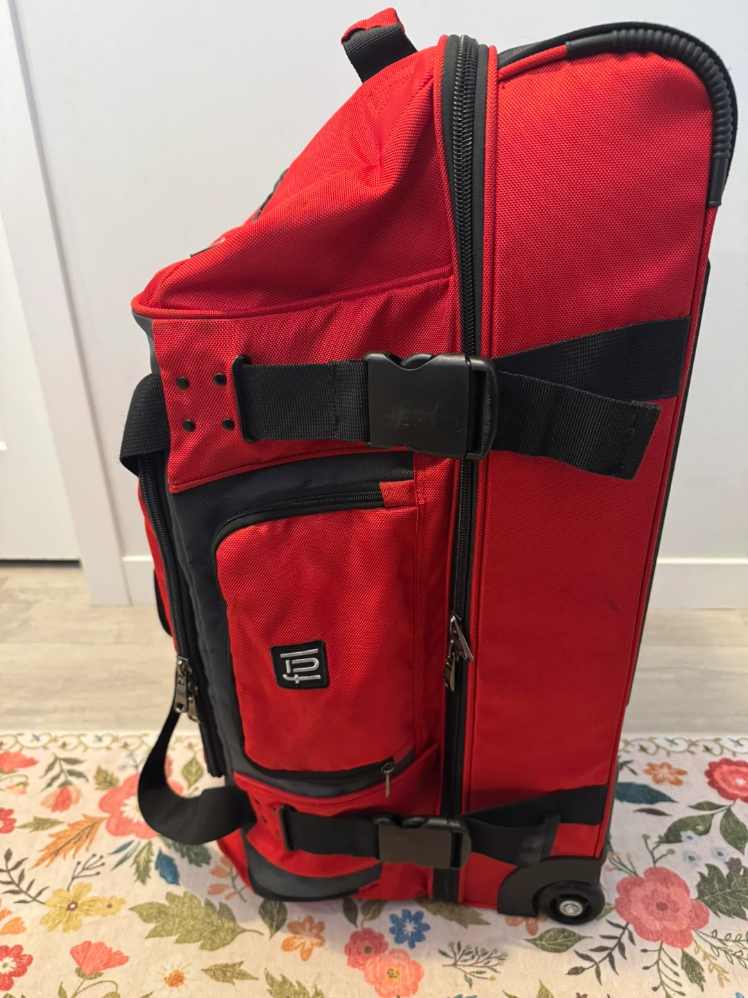 fūl Rolling Duffle Bag - photo 5