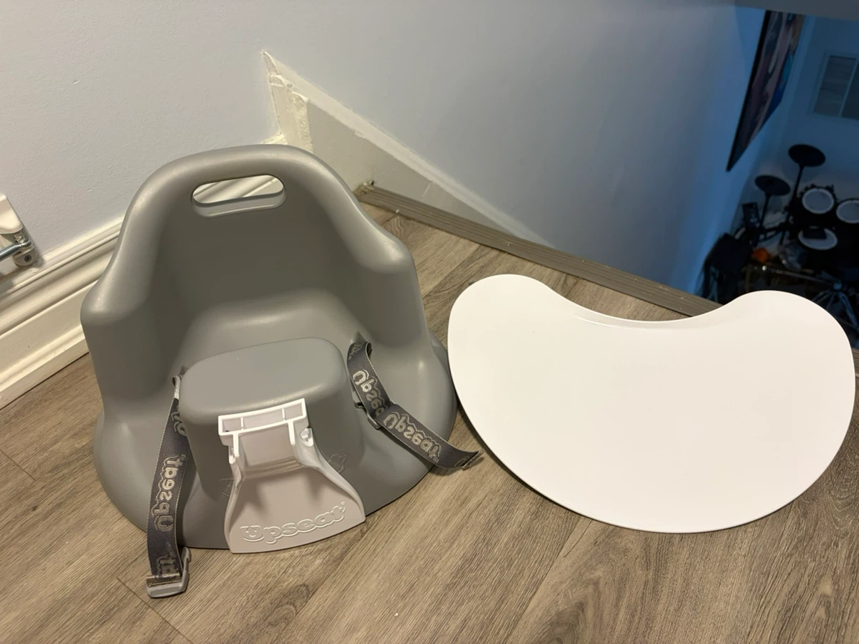Upseat Booster Seat with Tray