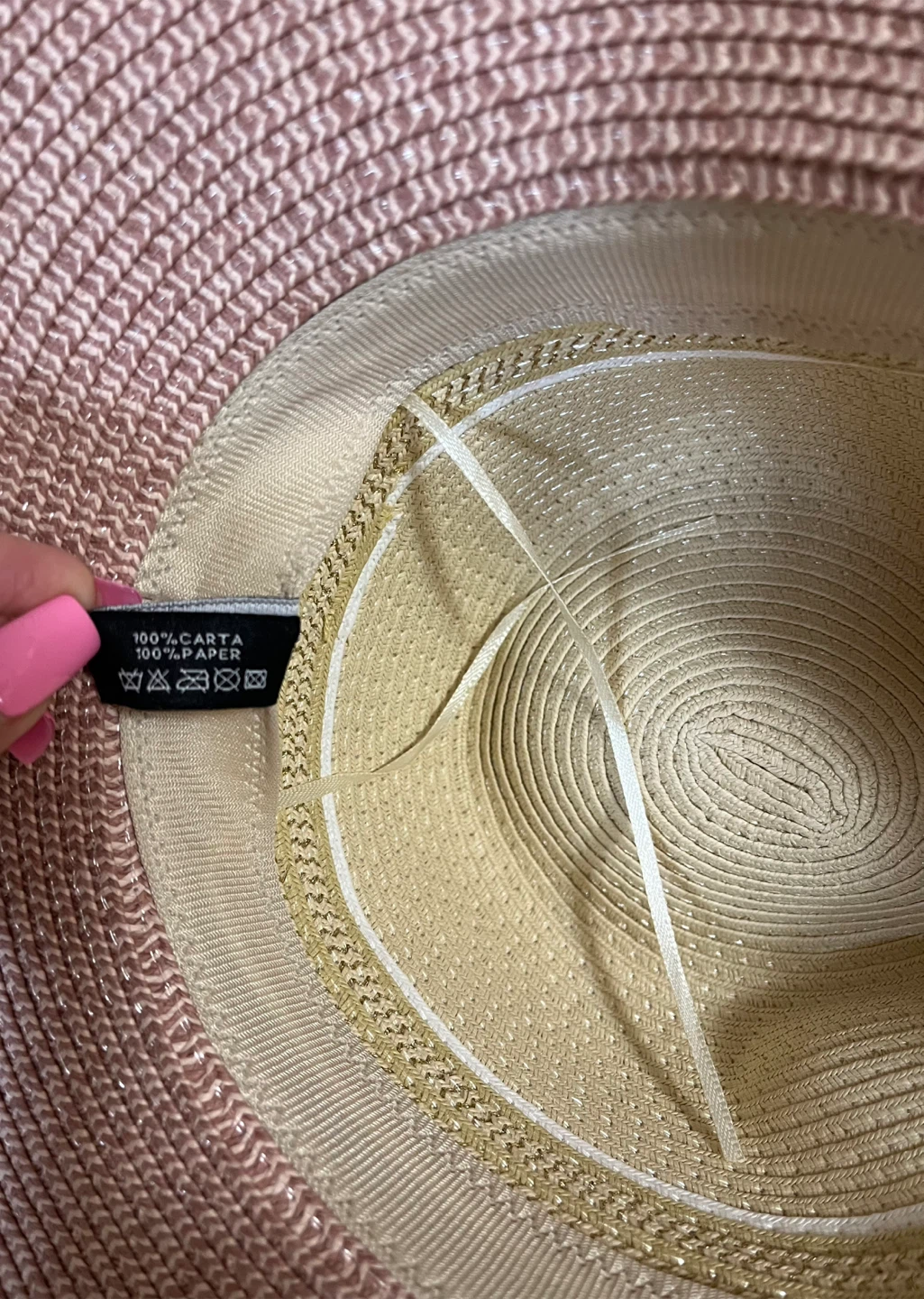 Renato Balestra Hat with Pink and White Band - photo 3