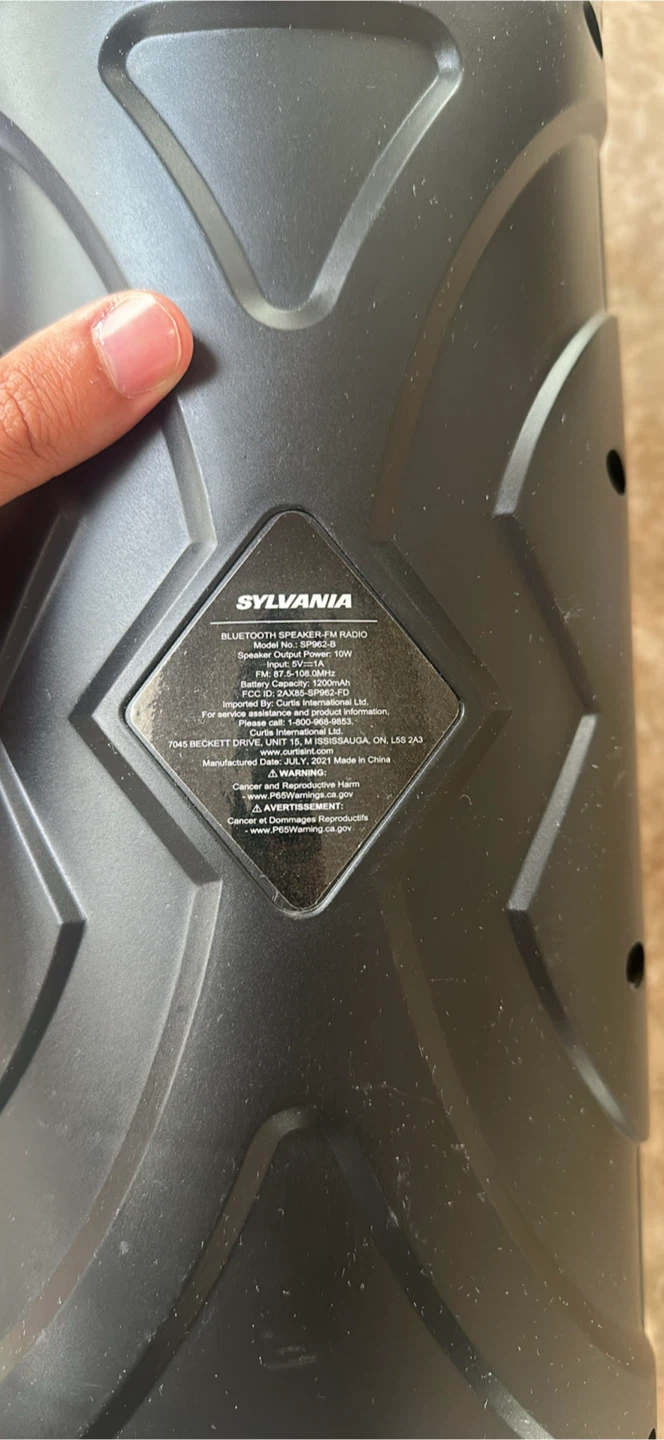 Sylvania portable bluetooth speaker - photo 3