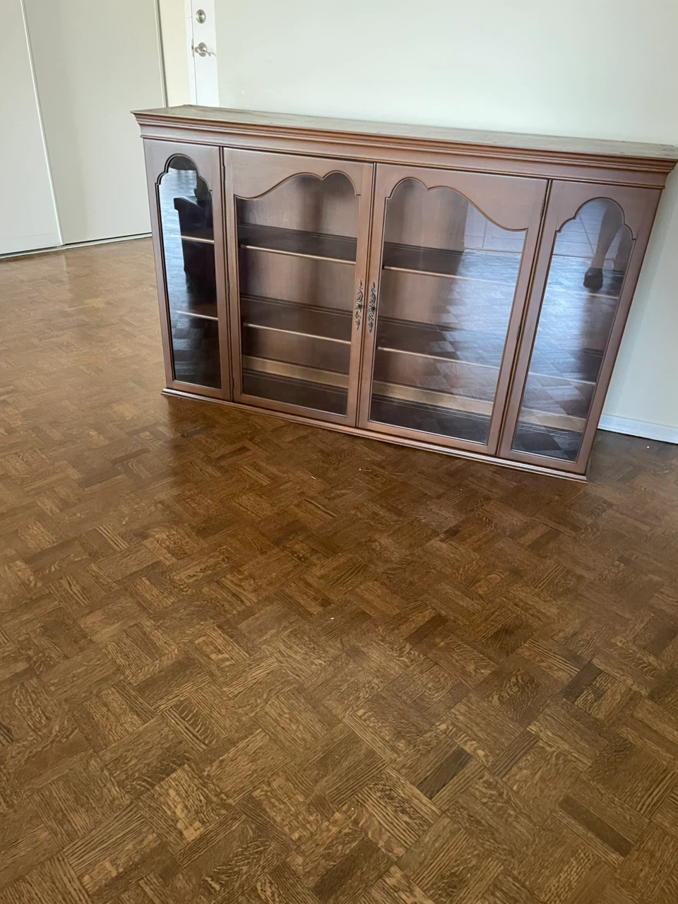 PPU 2pm today - Cabinet/Bookcase/Console