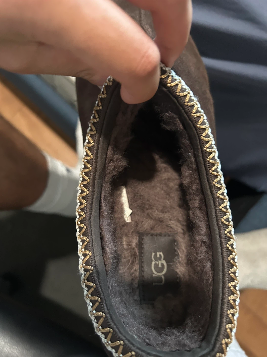 Brown UGG Slippers Size 9 - photo 2