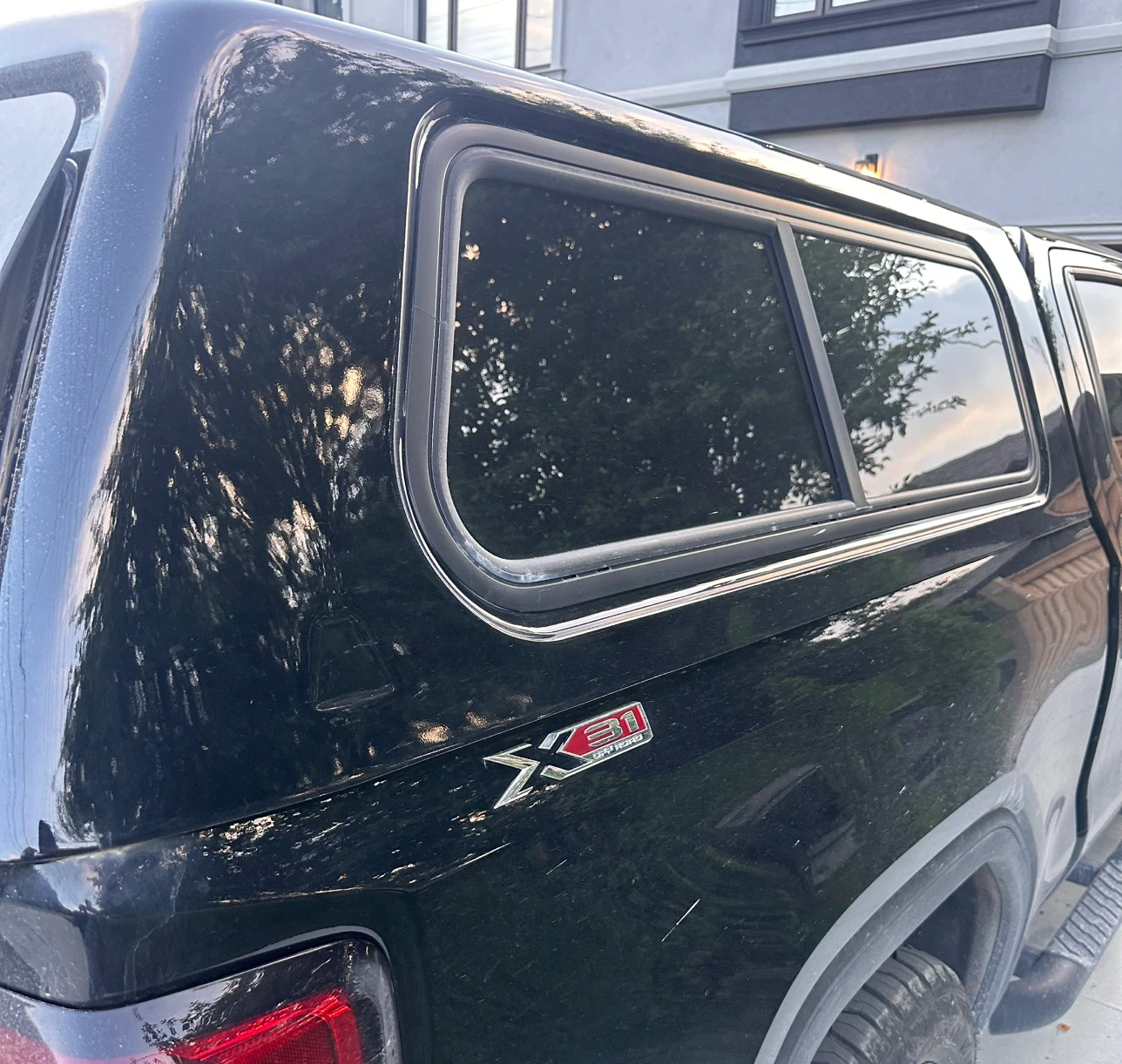 Pick up truck cap