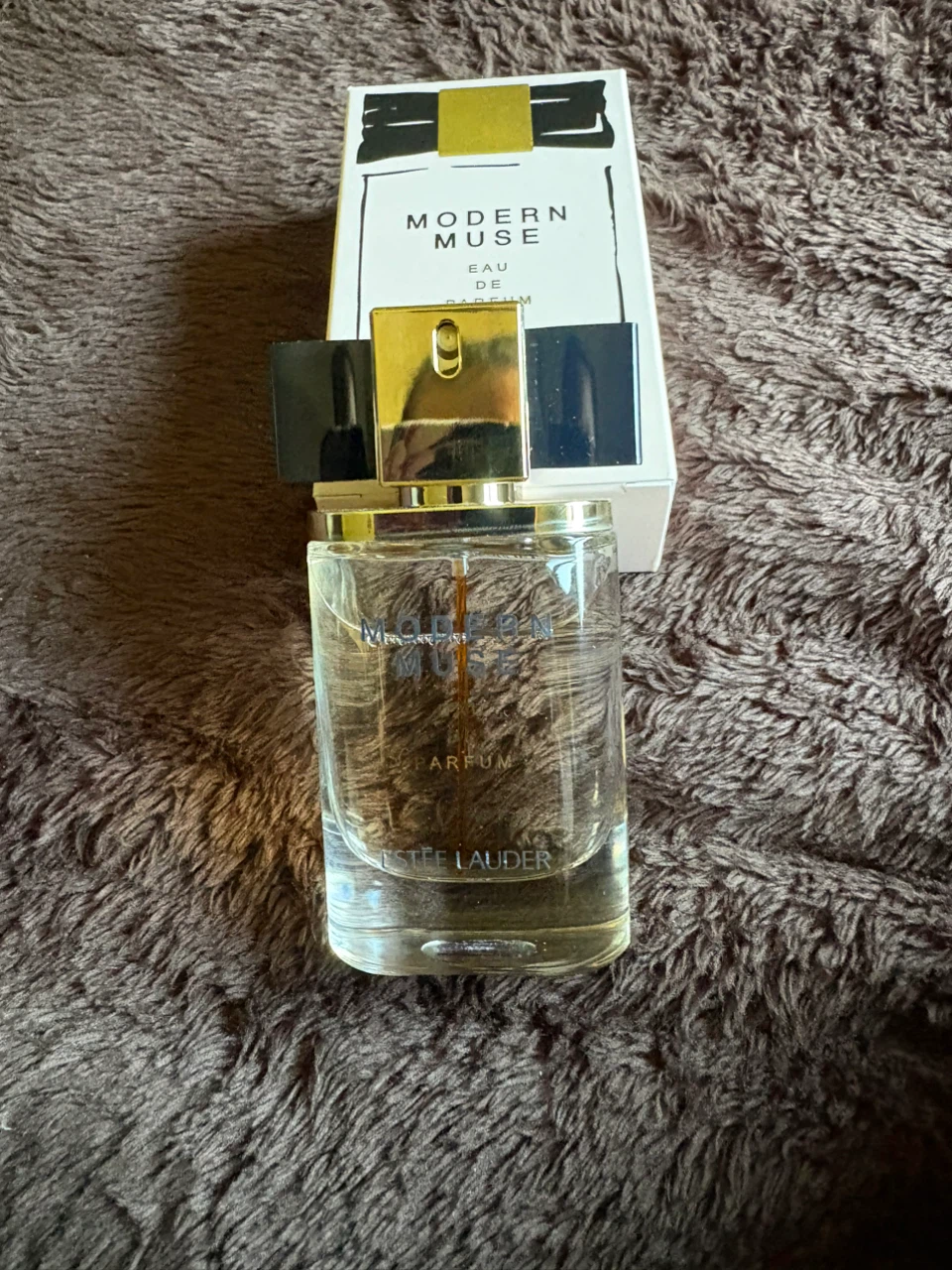 Estée Lauder Modern Muse Eau de Parfum 30 mL - photo 5