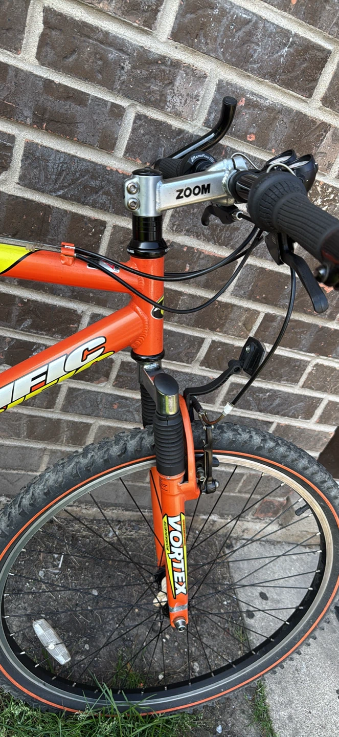 Pacific Cycle "Storm" Mountain Bike - photo 5