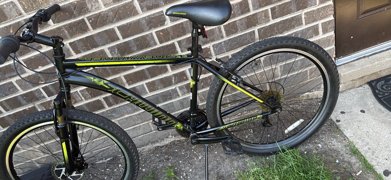 Schwinn Sidewinder Mountain Bike - photo 5