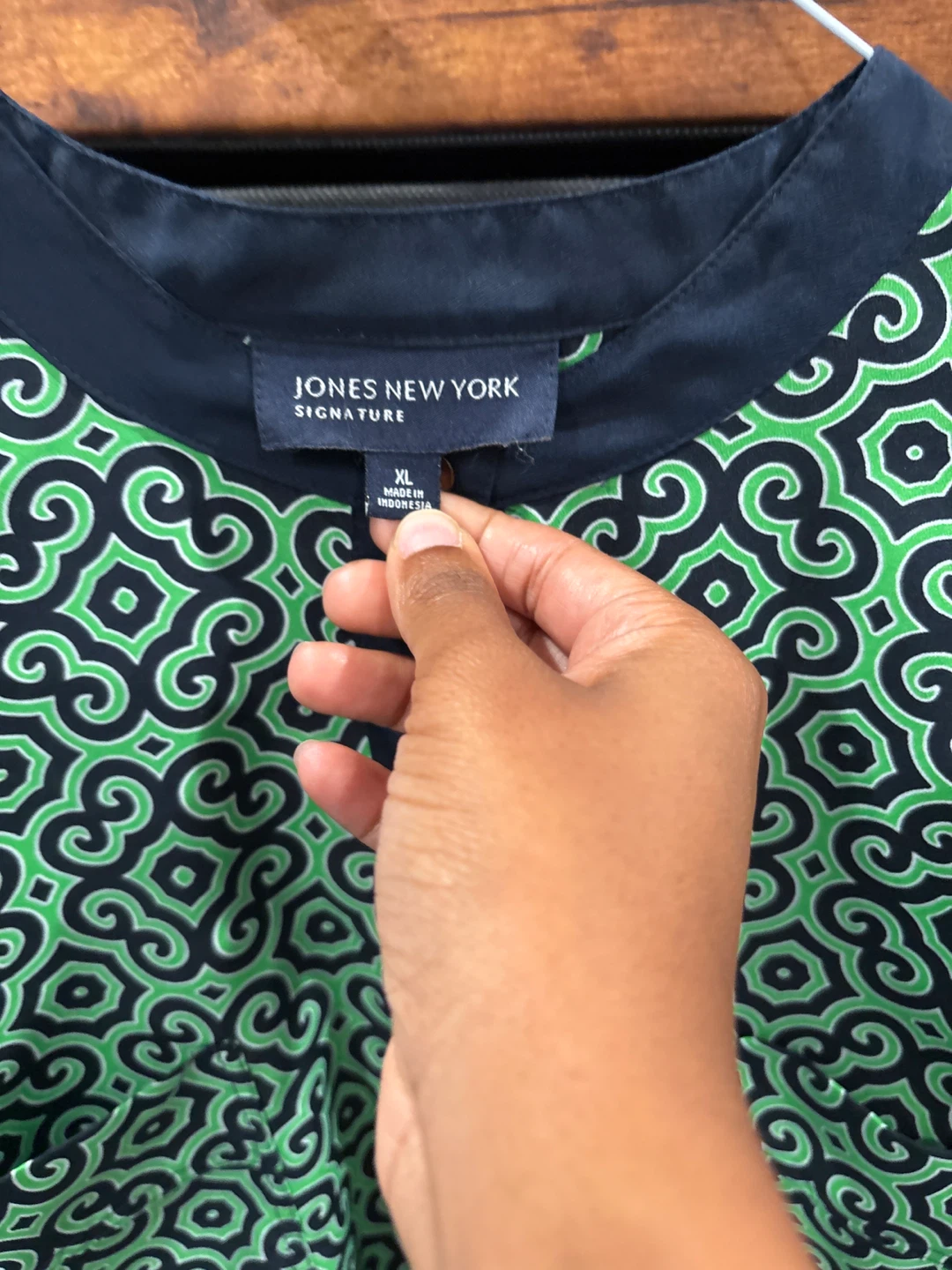 Jones New York Signature Green & Navy Pattern Blouse XL - photo 3