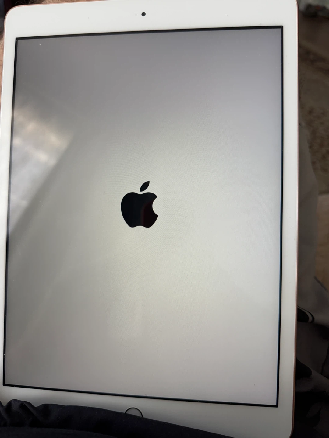 Apple iPad 10.1 inch 8 gen 128 gig WiFi only - photo 5