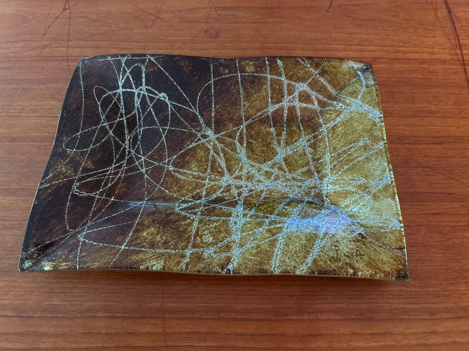 Decorative Glass Dish (Metal & Glass)