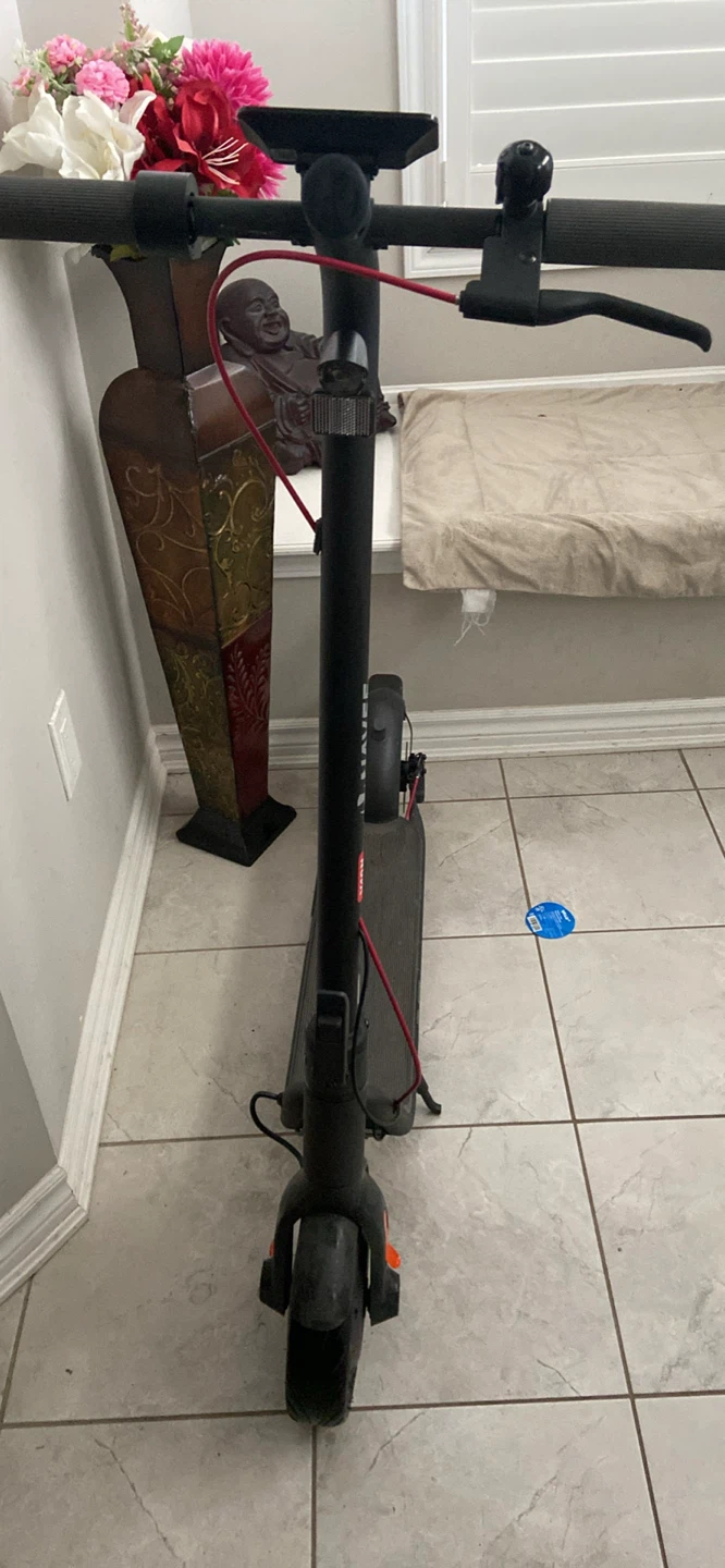 NAVEE V40N Electric Scooter Perfect Condition - photo 3