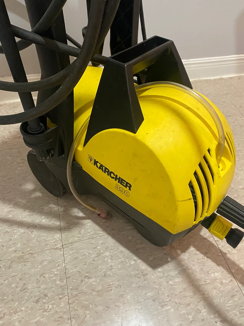 Karcher 390 Pressure Washer