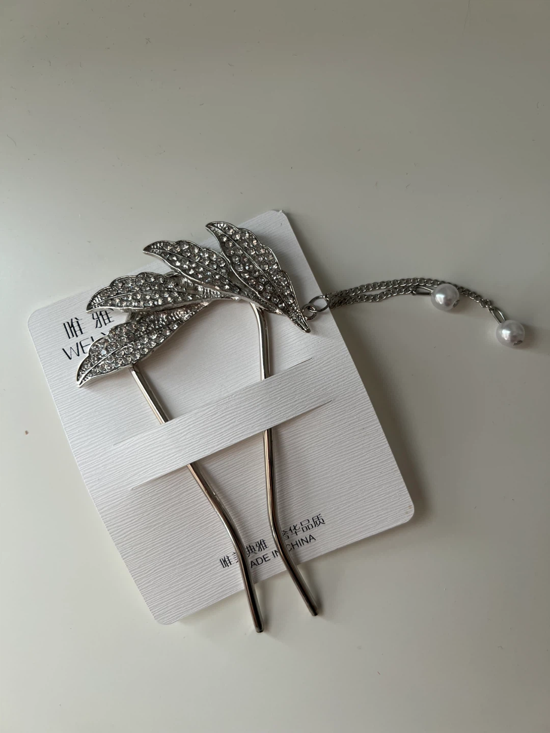 Rhinestone Leaf Hair Pin with Pearls
