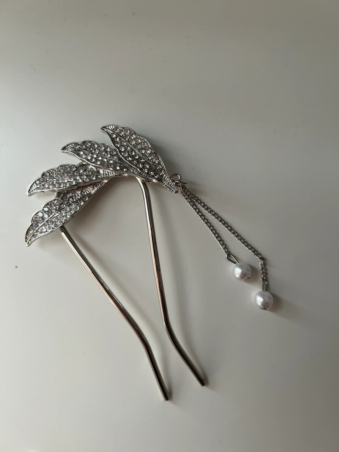 Rhinestone Leaf Hair Pin with Pearls - photo 2